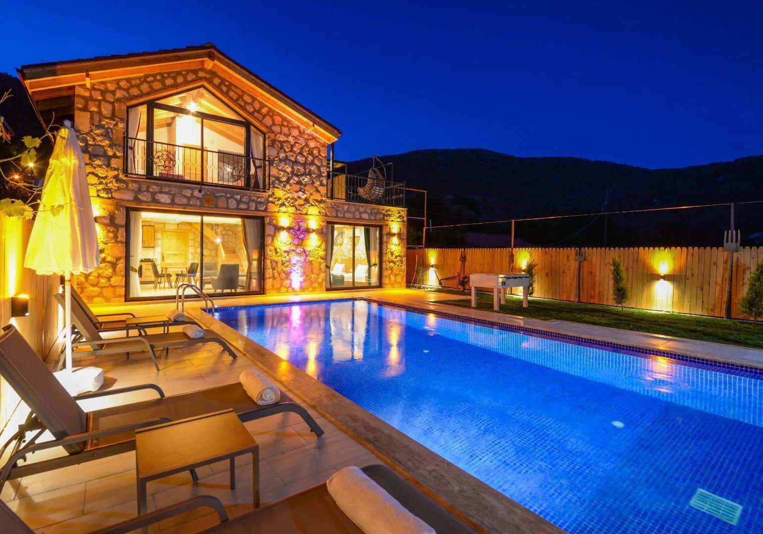 Kaş Hacıoğlan'da Muhteşem Doğada, Özel Havuzlu, Jakuzili Villa görsel 1