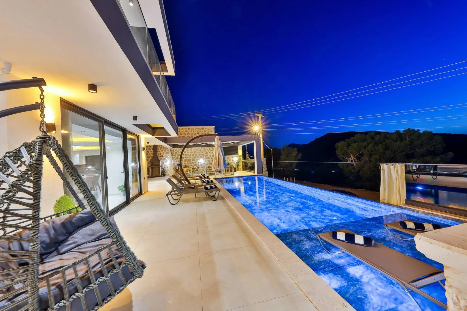 Kaş Kalkan'da Büyüleyici Doğa İçerisinde, Özel Havuzlu, Modern Villa görsel 2