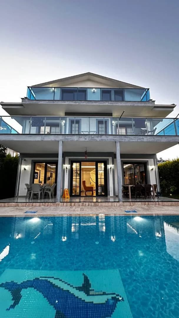 Muğla Fethiye'de Merkezi Konumda, Özel Havuzlu, Lüks Villa görsel 2