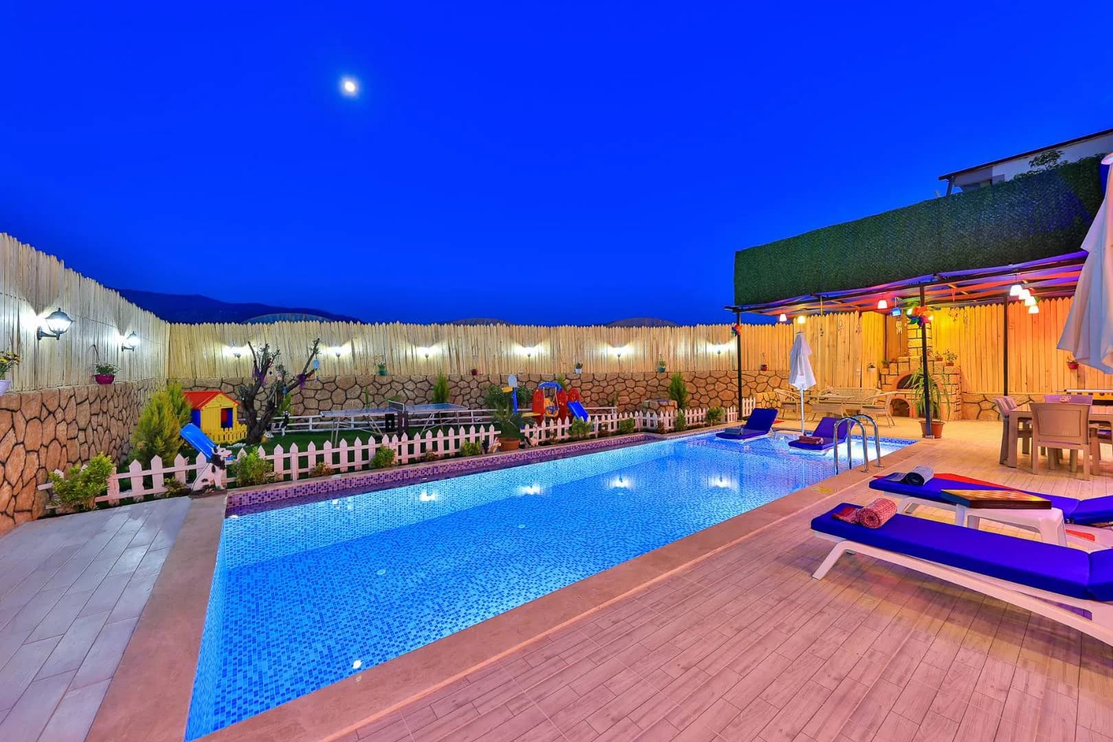 Kaş Çavdır'da Doğayla Baş Başa, Özel Havuzlu, Jakuzili, Olanaklı Villa görsel 2