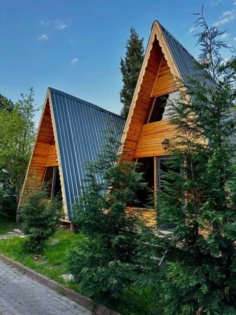 Sapanca Yanık'ta Muhteşem Doğada, Ortak Havuzlu, Kiralık Bungalov görsel 1