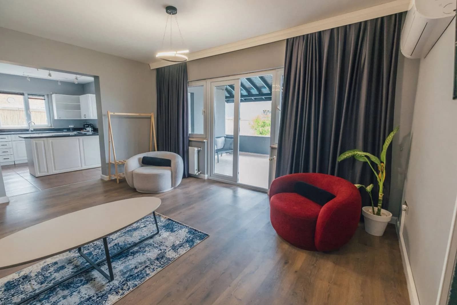 Sapanca Uzunkum'da Geniş Bahçeli, Isıtmalı Havuzlu, 5+1 Villa görsel 3
