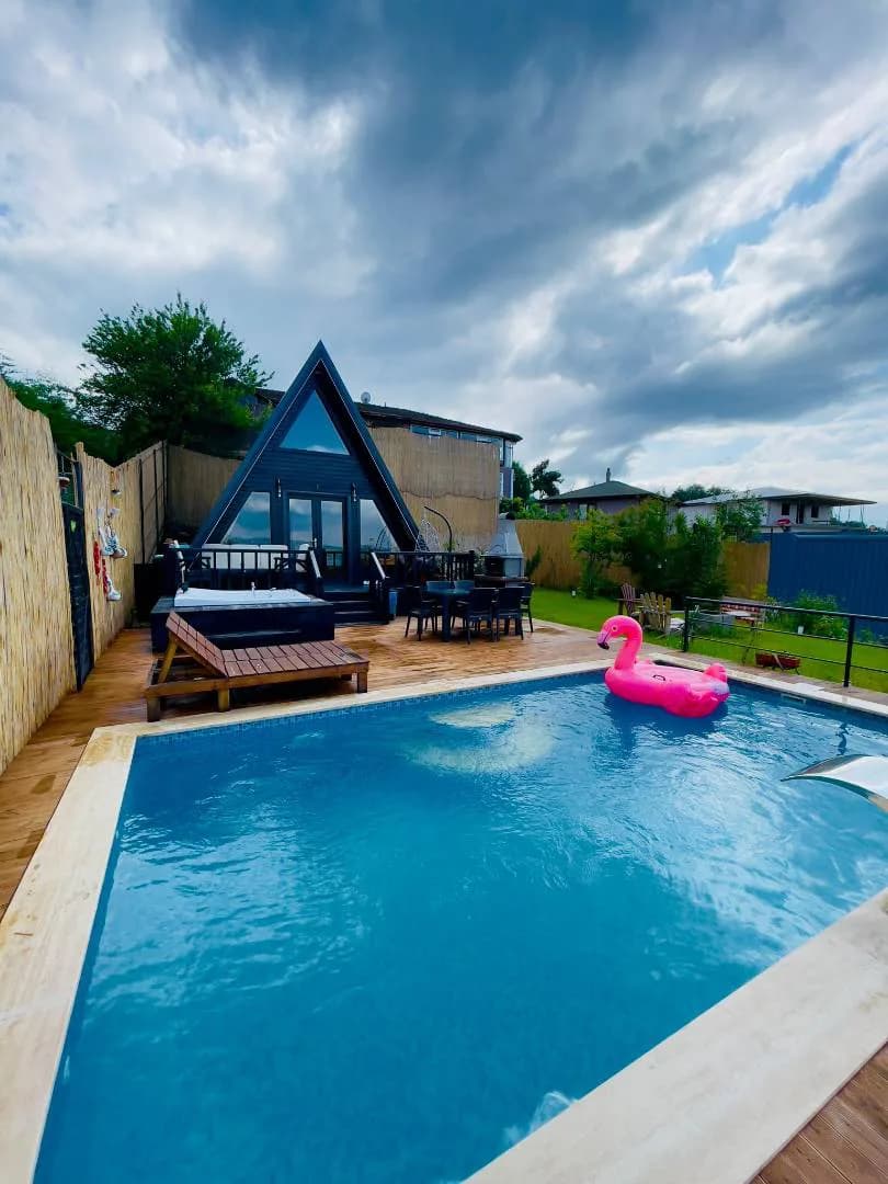 Sapanca Kuruçeşme'de Doğa İçerisinde, Isıtmalı Havuzlu, Kiralık Bungalov görsel 1