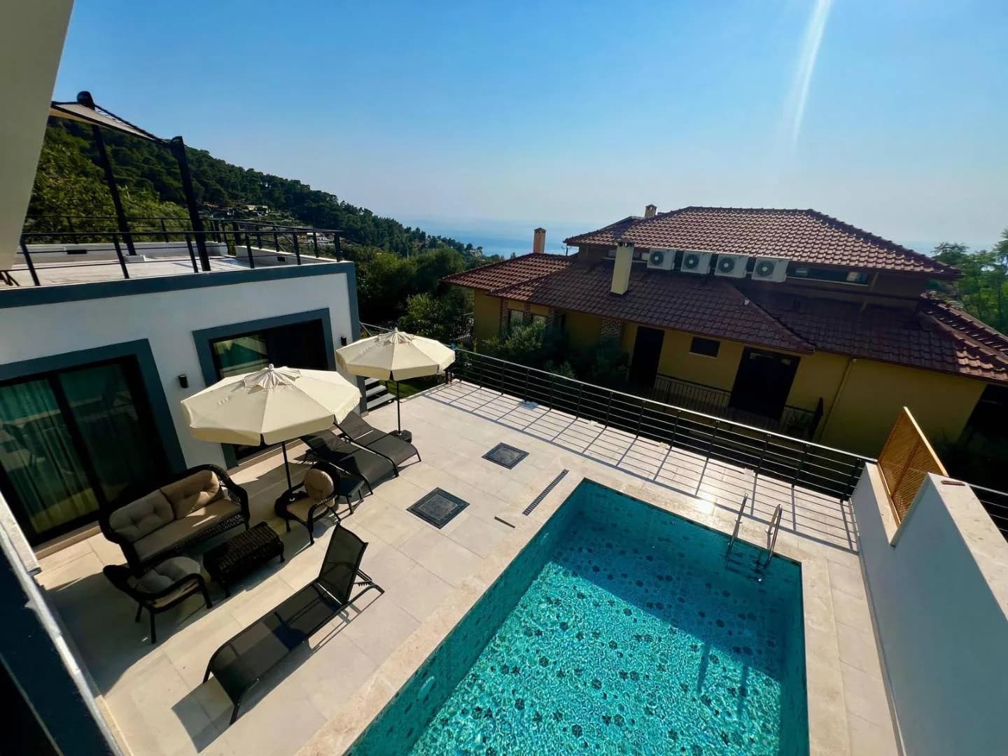 Fethiye Faralya'da Sakin Konumda, Özel Havuzlu, İkiz Villa görsel 2