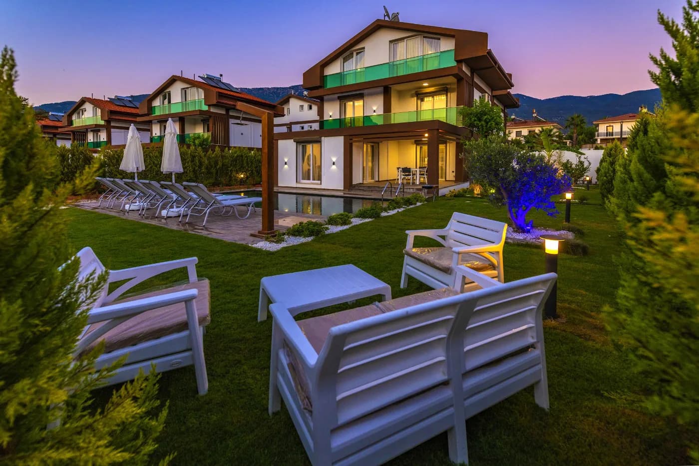 Fethiye Ölüdeniz'de Modern Mimarili, Özel Havuzlu, Kiralık Villa görsel 1