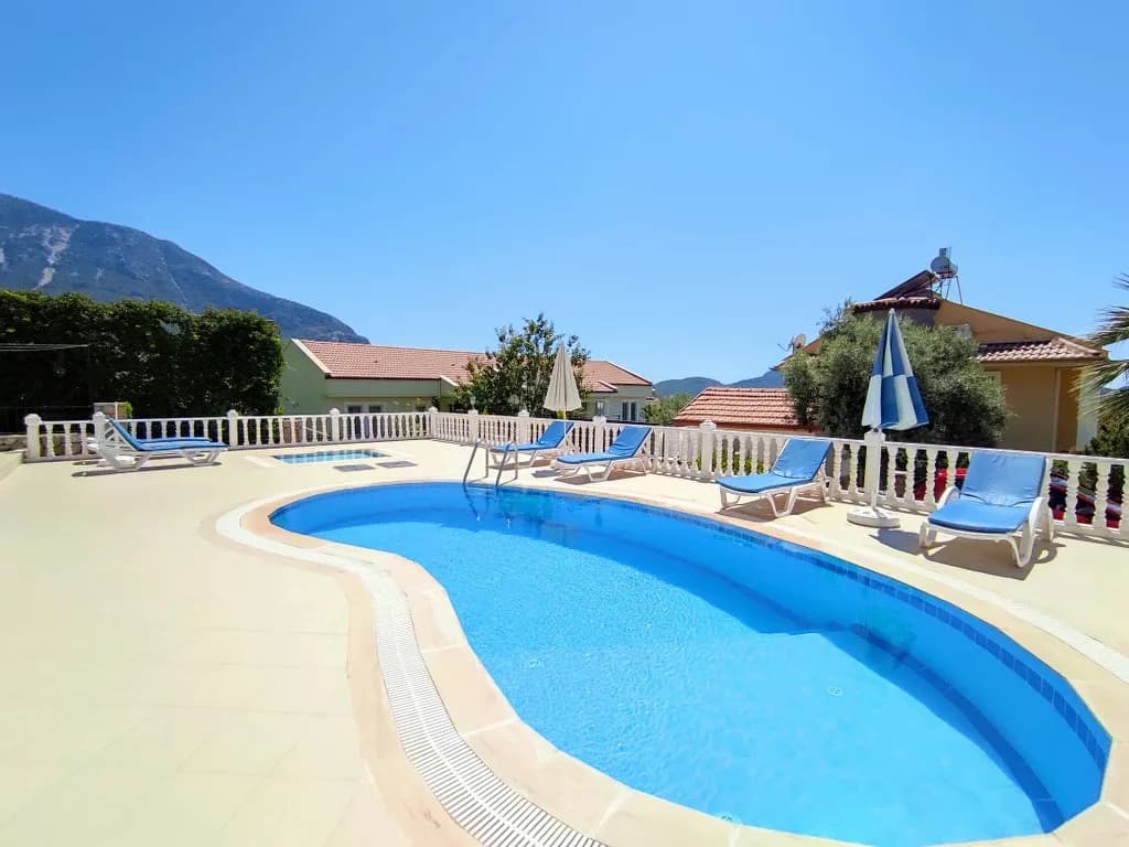 Ölüdeniz'de Kalabalık Ailelere Uygun, Özel Havuzlu, Müstakil Villa görsel 3