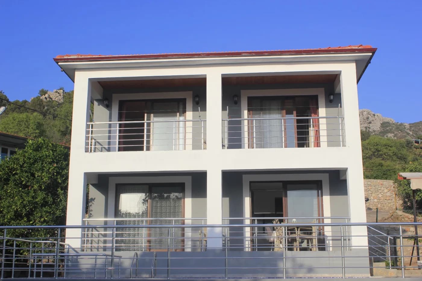 Marmaris'te Muhteşem Deniz Manzaralı, Özel Havuzlu, Şık Villa görsel 1