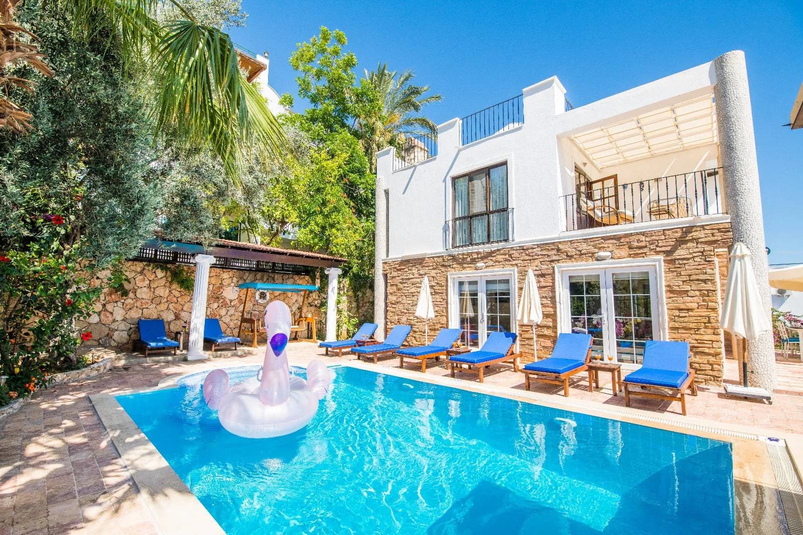 Kaş Kalkan'da Deniz Manzaralı, Özel Havuzlu, Lüks 5+1 Villa görsel 1