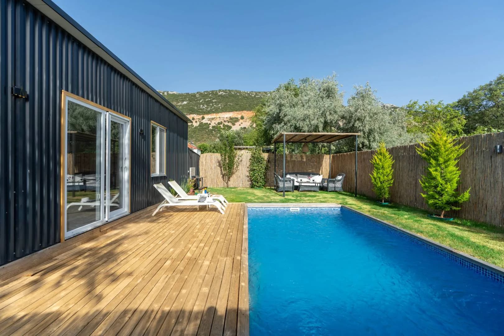 Kaş Bezirgan'da Gözlerden Uzak, Özel Havuzlu, Muhafazakar Villa görsel 3