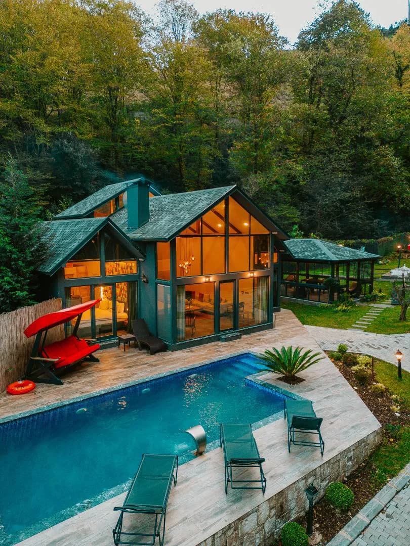 Sapanca Kırkpınar'da Modern Tasarımlı, Özel Havuzlu, Kiralık Villa görsel 2