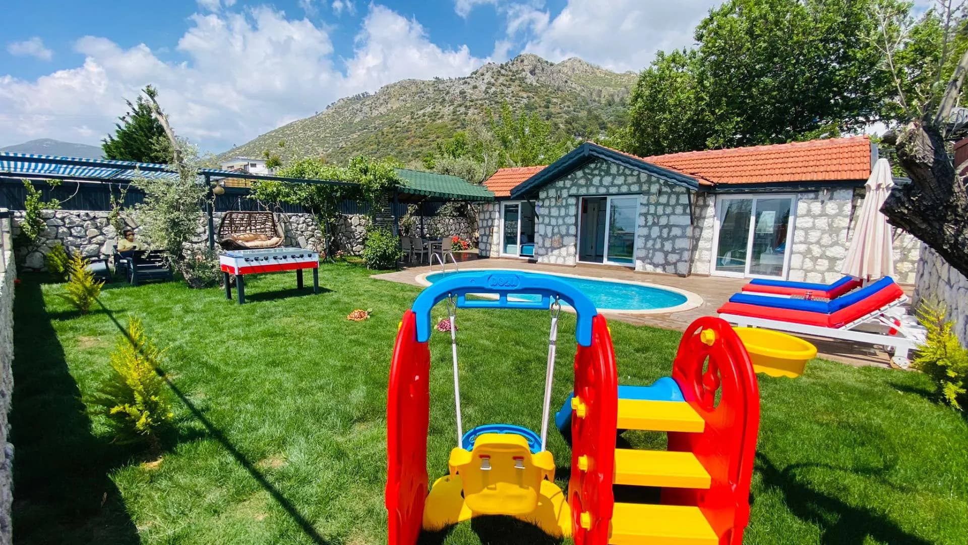 Kaş Üzümlü'de Taş Mimarili, Özel Havuzlu, Çocuk Oyun Alanlı Villa görsel 2