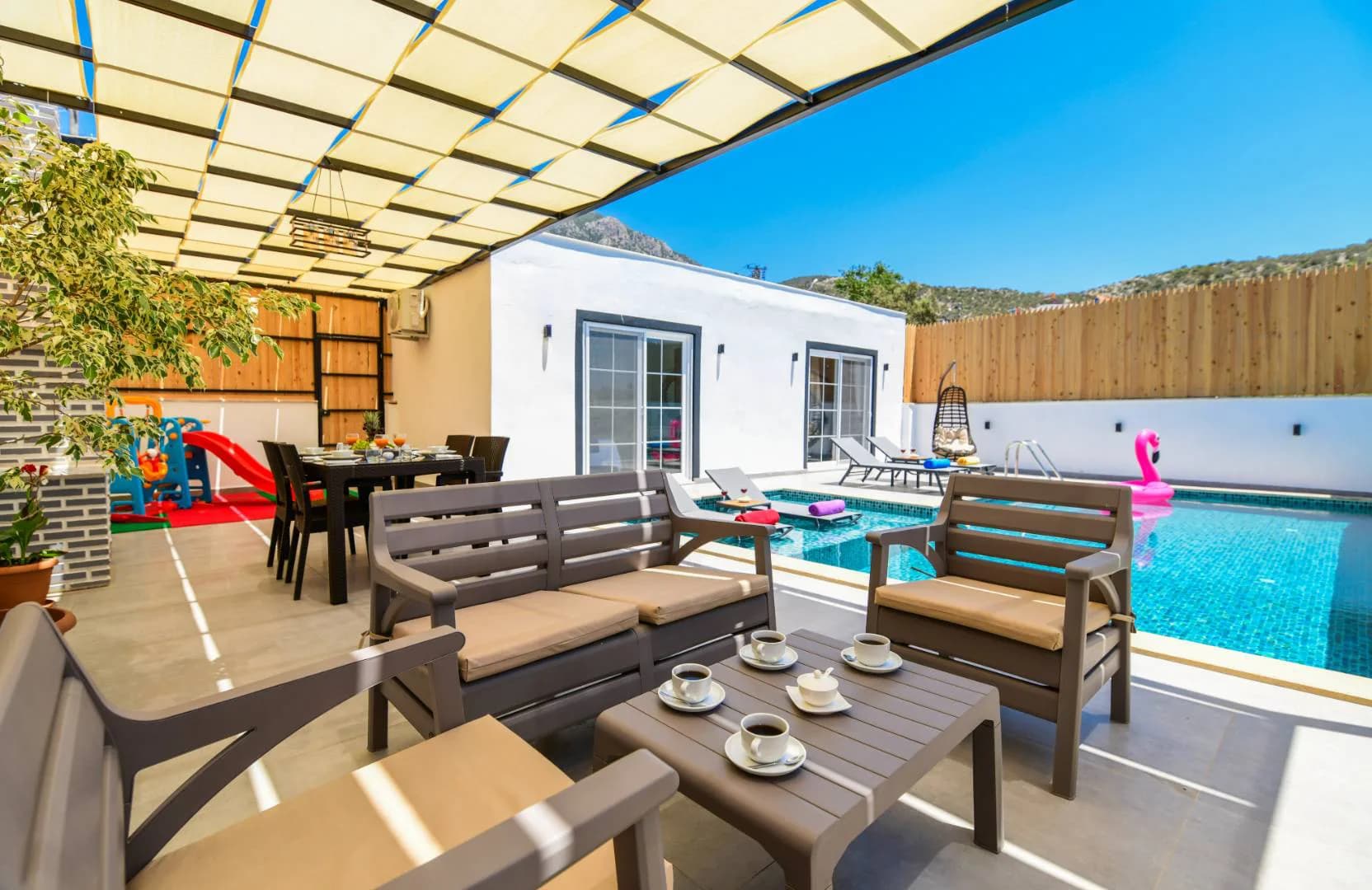 Kaş Bezirgan'da Dağ Manzaralı, Özel Havuzlu, Tatil Villası görsel 2