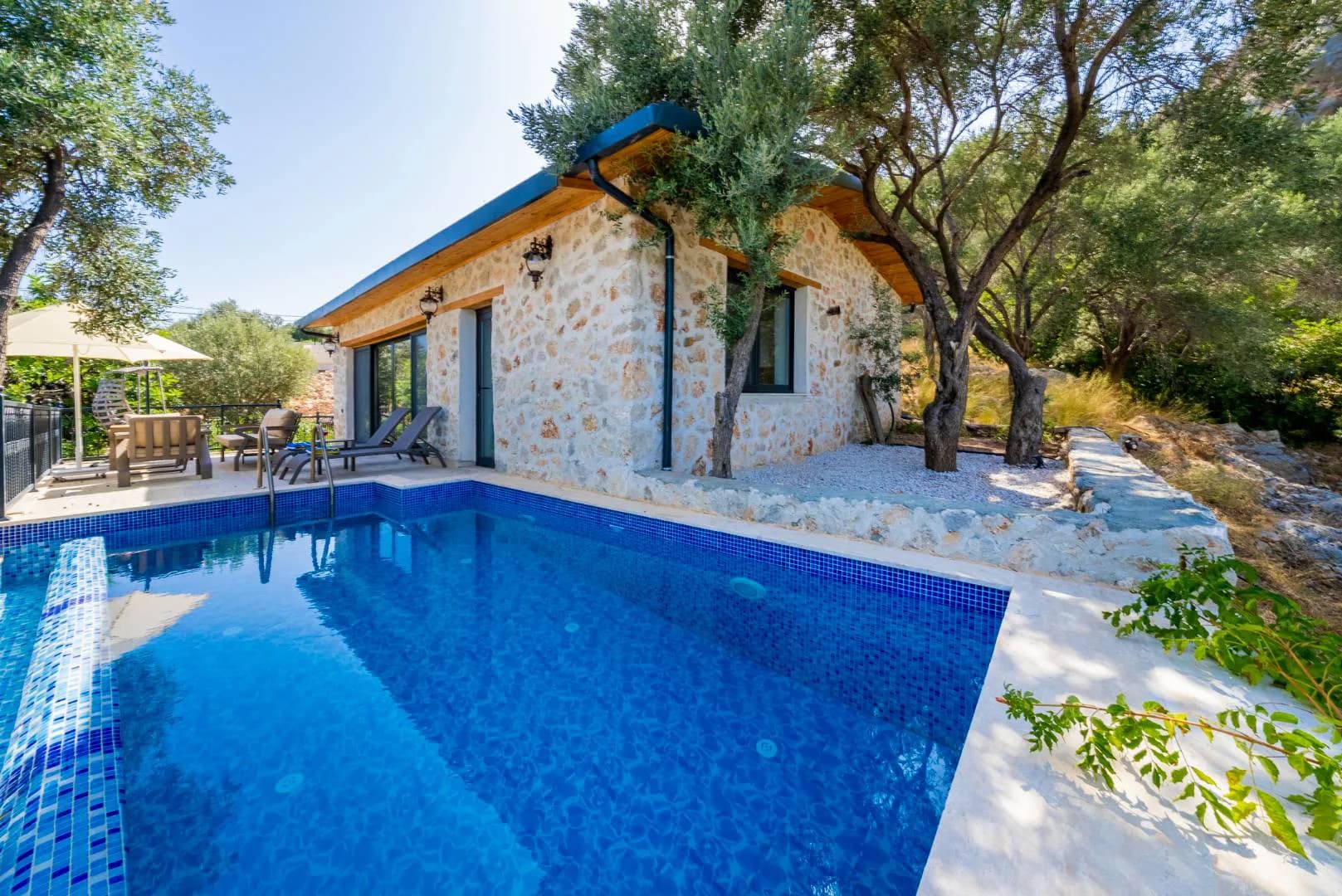Kaş Yeşilköy'de Balayı Çiftlerine Uygun, Özel Havuzlu, Manzaralı Villa görsel 1