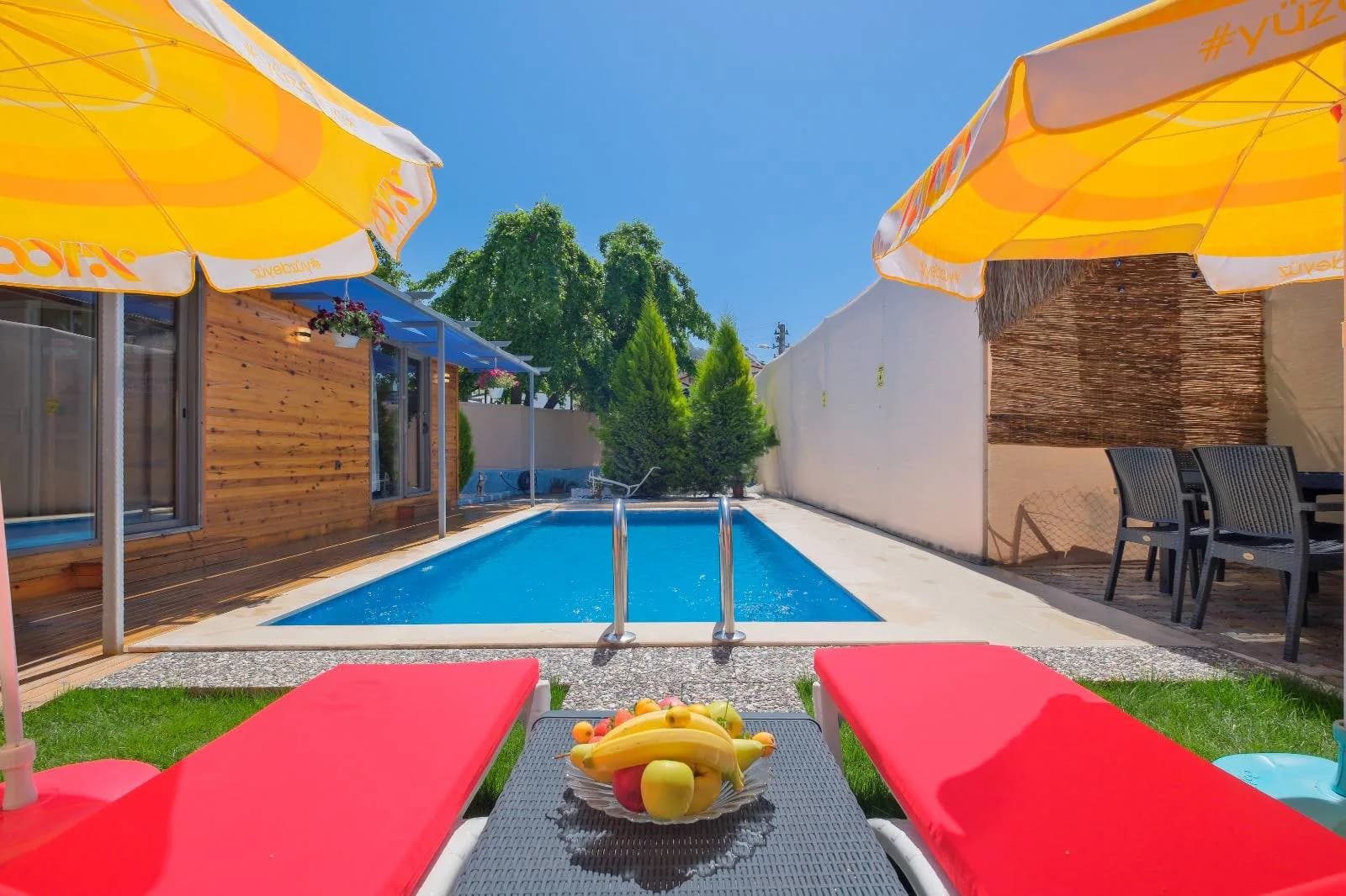 Fethiye Çamköy'de Geniş Ailelere Uygun, Özel Havuzlu, Kiralık Modern Villa görsel 3