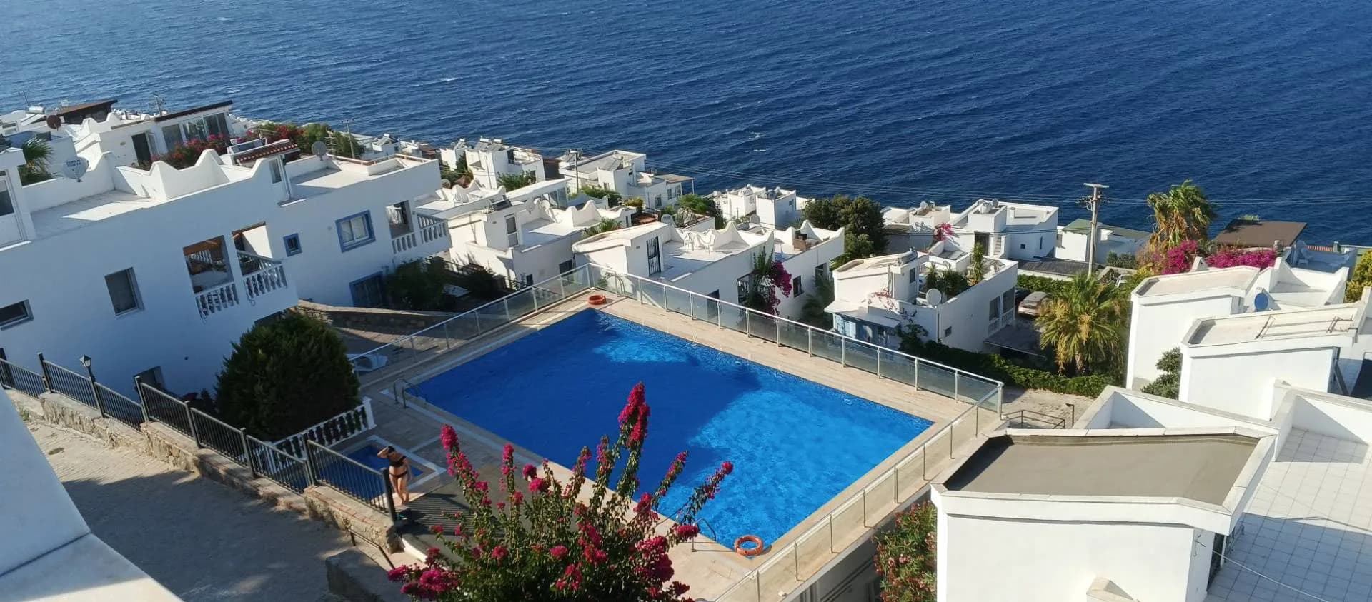 Muğla Bodrum'da Panoramik Deniz Manzaralı, 4 Kişilik, Modern Villa görsel 1