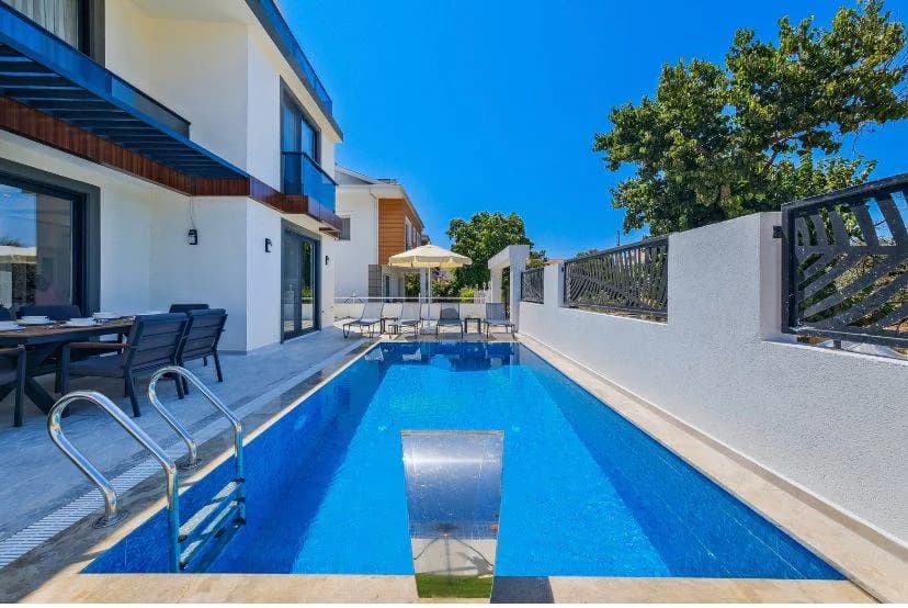 Muğla Fethiye'de Merkeze Yakın, Özel Havuzlu, Tatil Villası görsel 1
