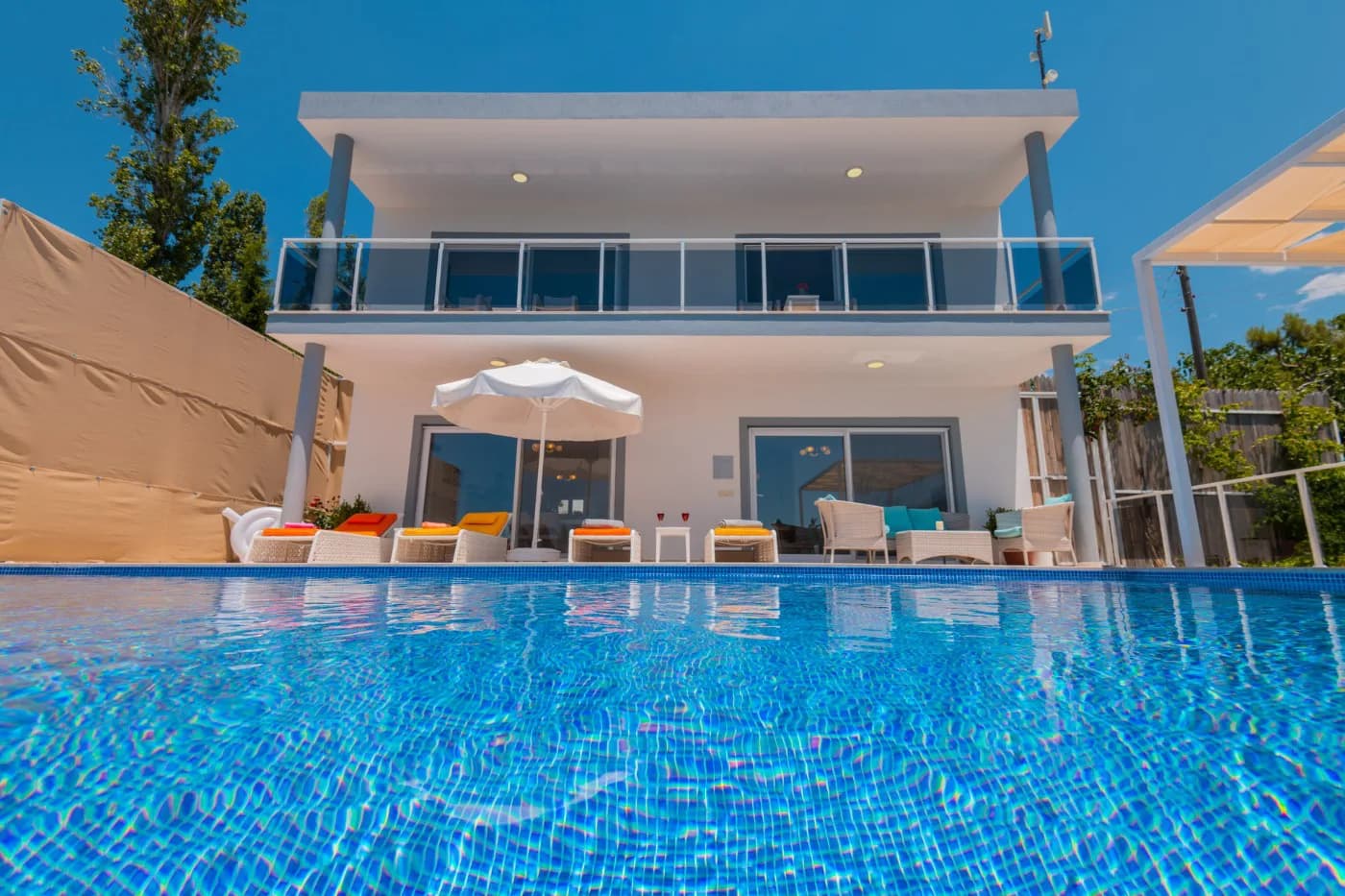 Kaş Kalkan'da Panoramik Deniz Manzaralı, Özel Havuzlu, Konforlu Villa görsel 1