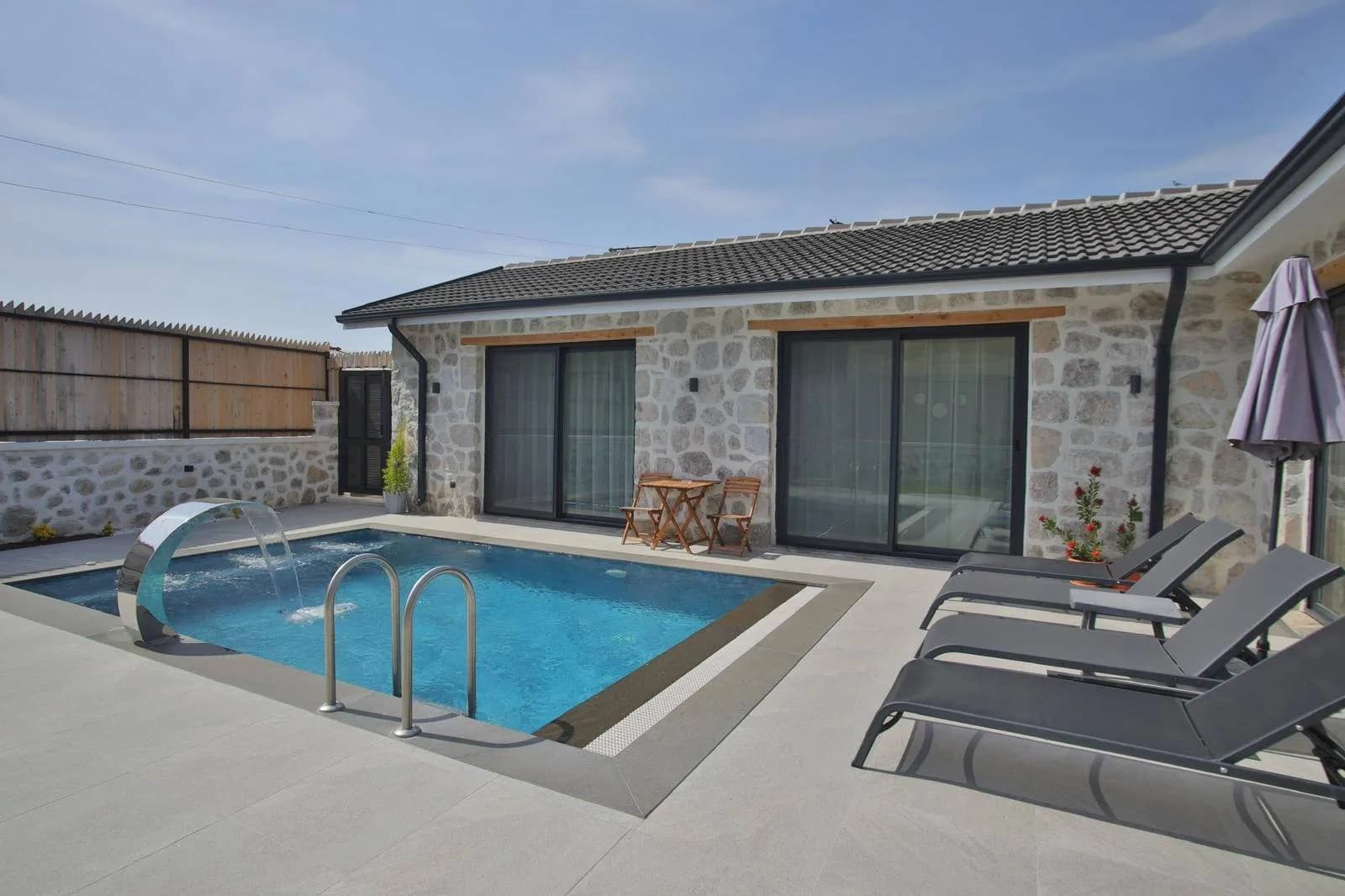 Fethiye Karaçulha'da Taş Mimarili, Özel Havuzlu, 2+1 Lüks Villa görsel 1