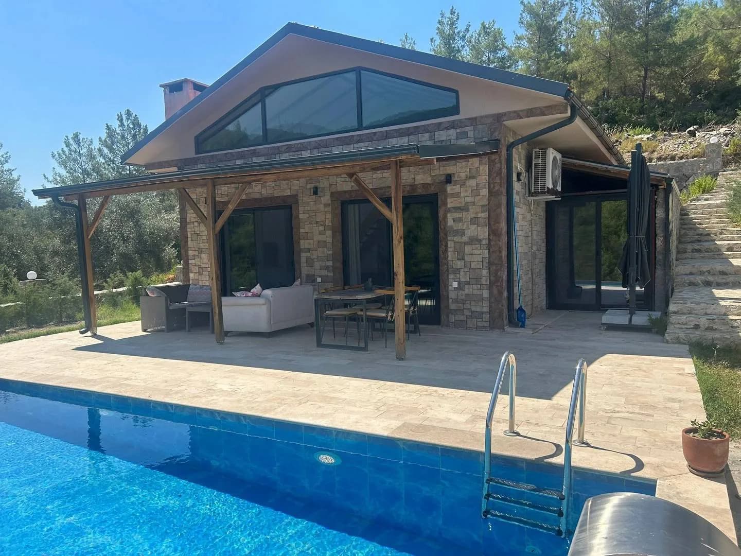 Fethiye Gökçeovacık'da Doğa Manzaralı, Özel Havuzlu, Kiralık Villa görsel 3