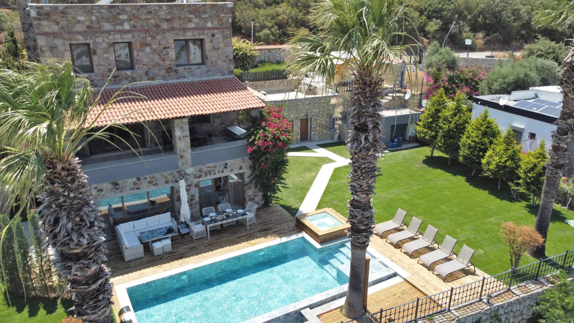 Bodrum Torba'da Denize Yakın, Özel Havuzlu, Konforlu Villa görsel 1