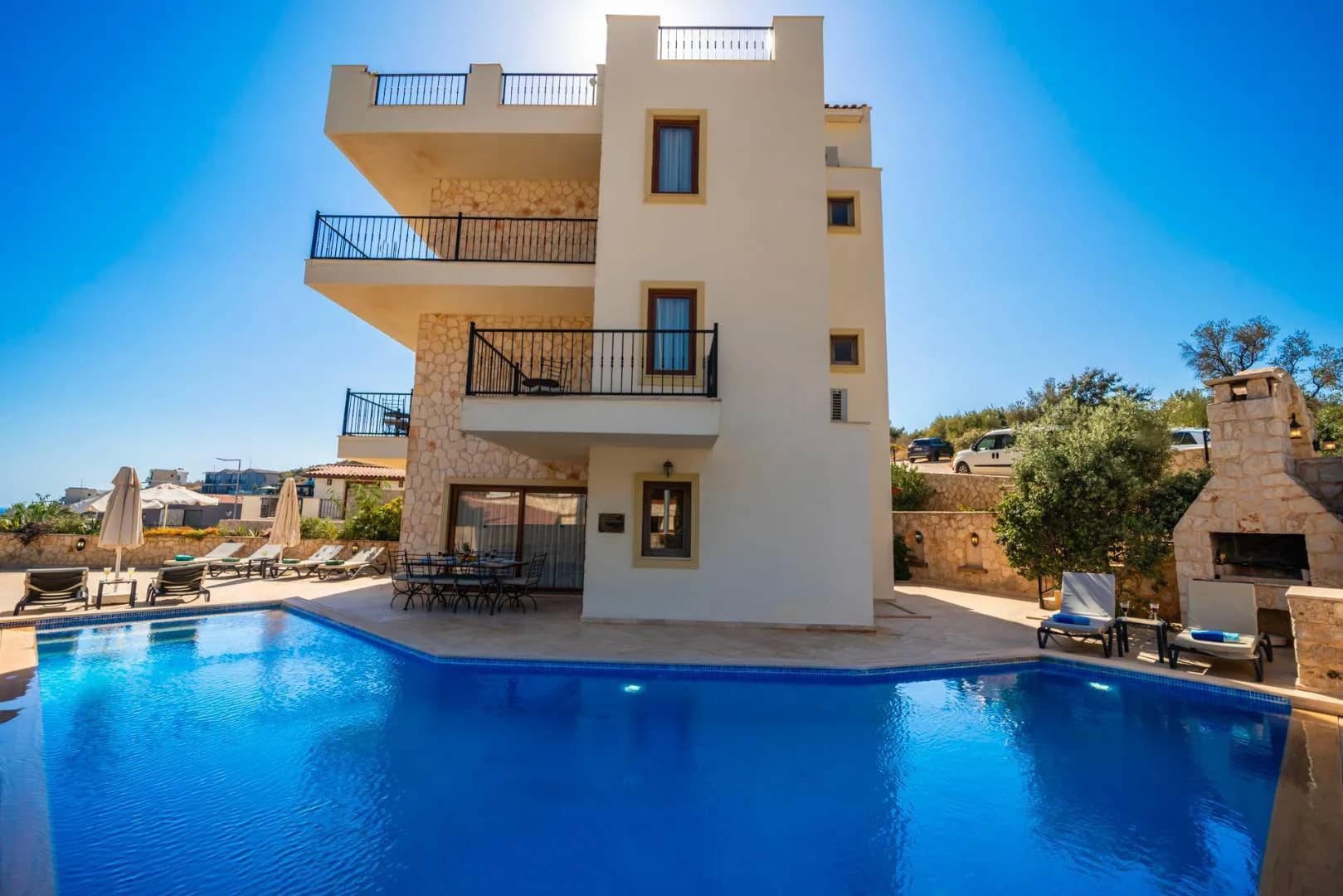 Kaş Kalkan'da Muhteşem Deniz Manzaralı, Özel Havuzlu, Merkezi Villa görsel 1