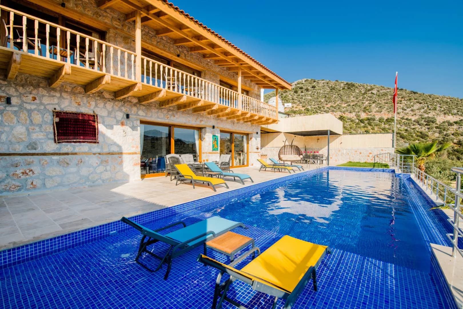 Kaş Bezirgan'da Harika Doğa Manzaralı, Özel Havuzlu, Konforlu Villa görsel 2