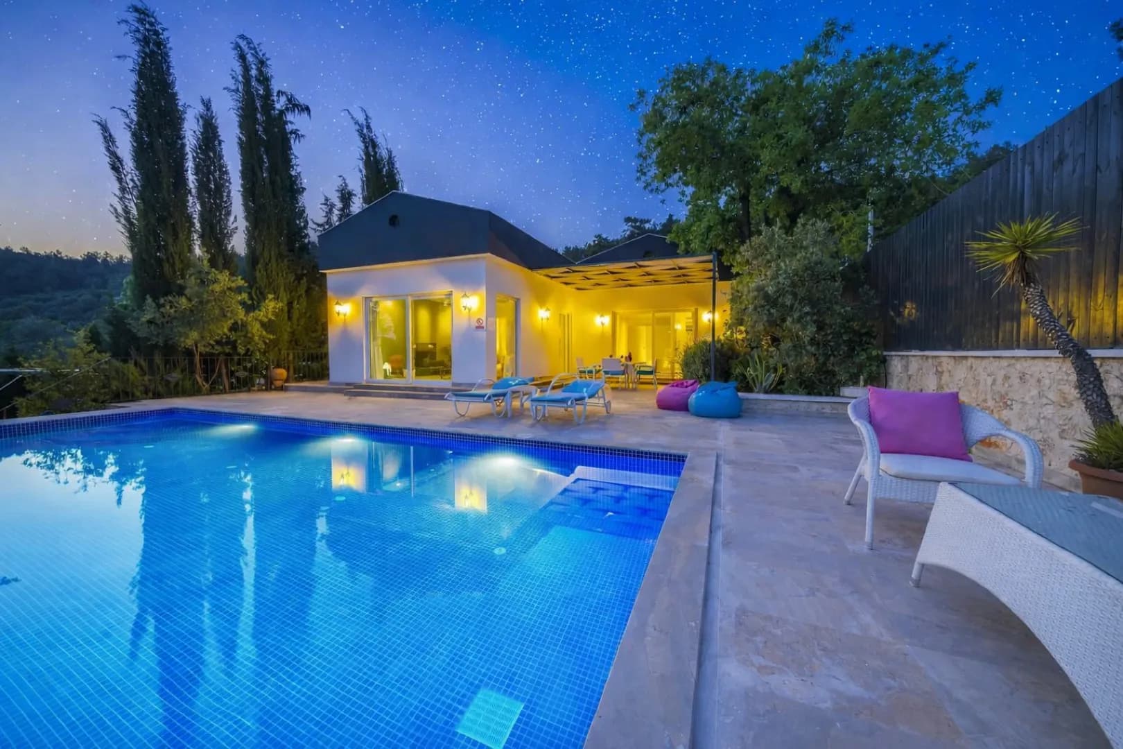 Kaş İslamlar'da Çiftlere Uygun, Özel Havuzlu, Jakuzili, Modern Villa görsel 1