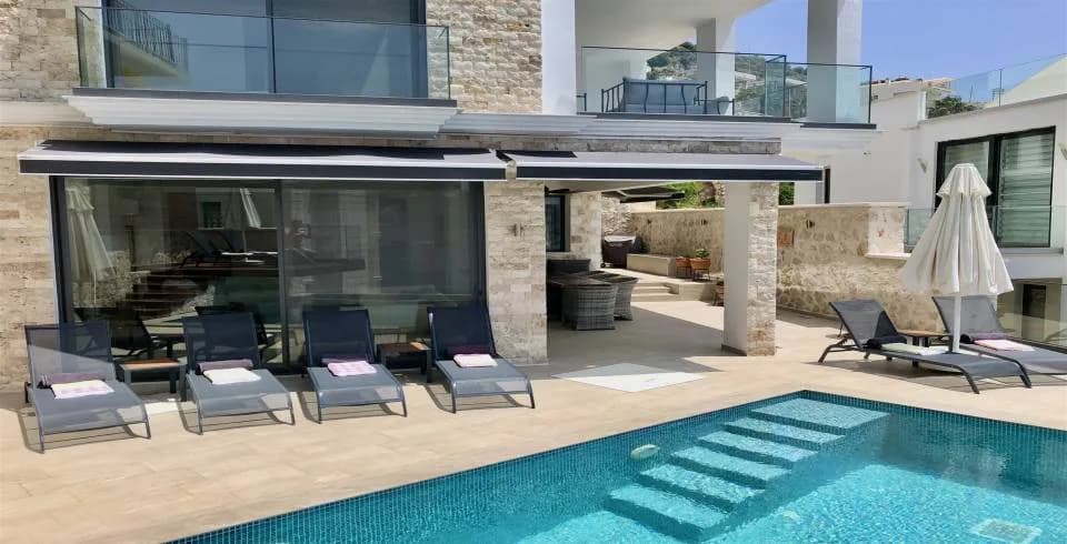 Kaş Kalkan'da Enfes Deniz Manzaralı, Özel Havuzlu, 8 Kişilik Villa görsel 2