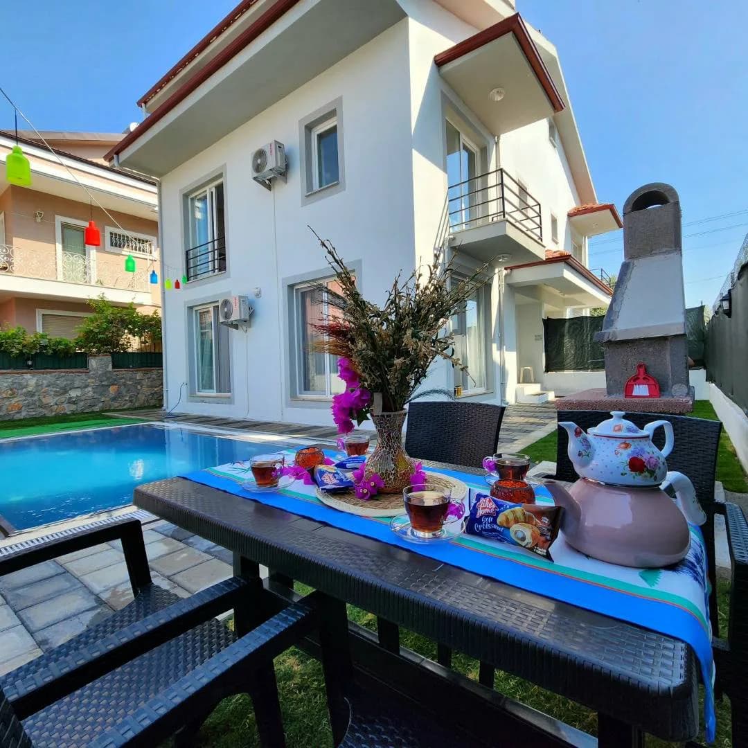 Fethiye Karagedik'de Sakin Konumda, Özel Havuzlu, Ferah Villa görsel 1