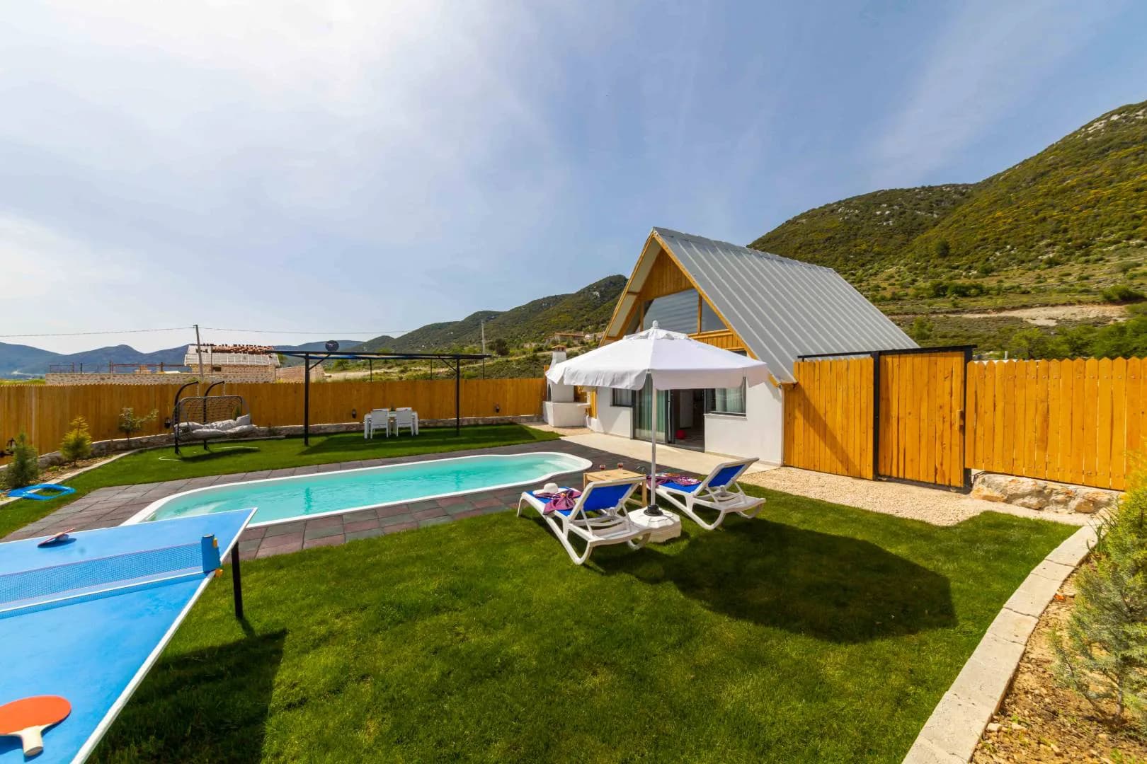 Kalkan Sarıbelen'de Doğa İçerisinde, Özel Havuzlu, Jakuzili Bungalov görsel 3
