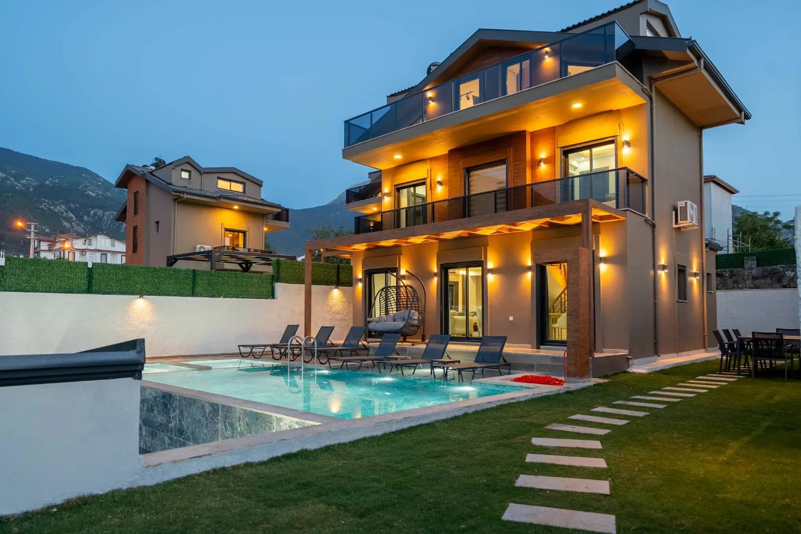 Fethiye Ölüdeniz'de Çocuklu Ailelere Uygun, Özel Havuzlu, Lüks Villa görsel 1