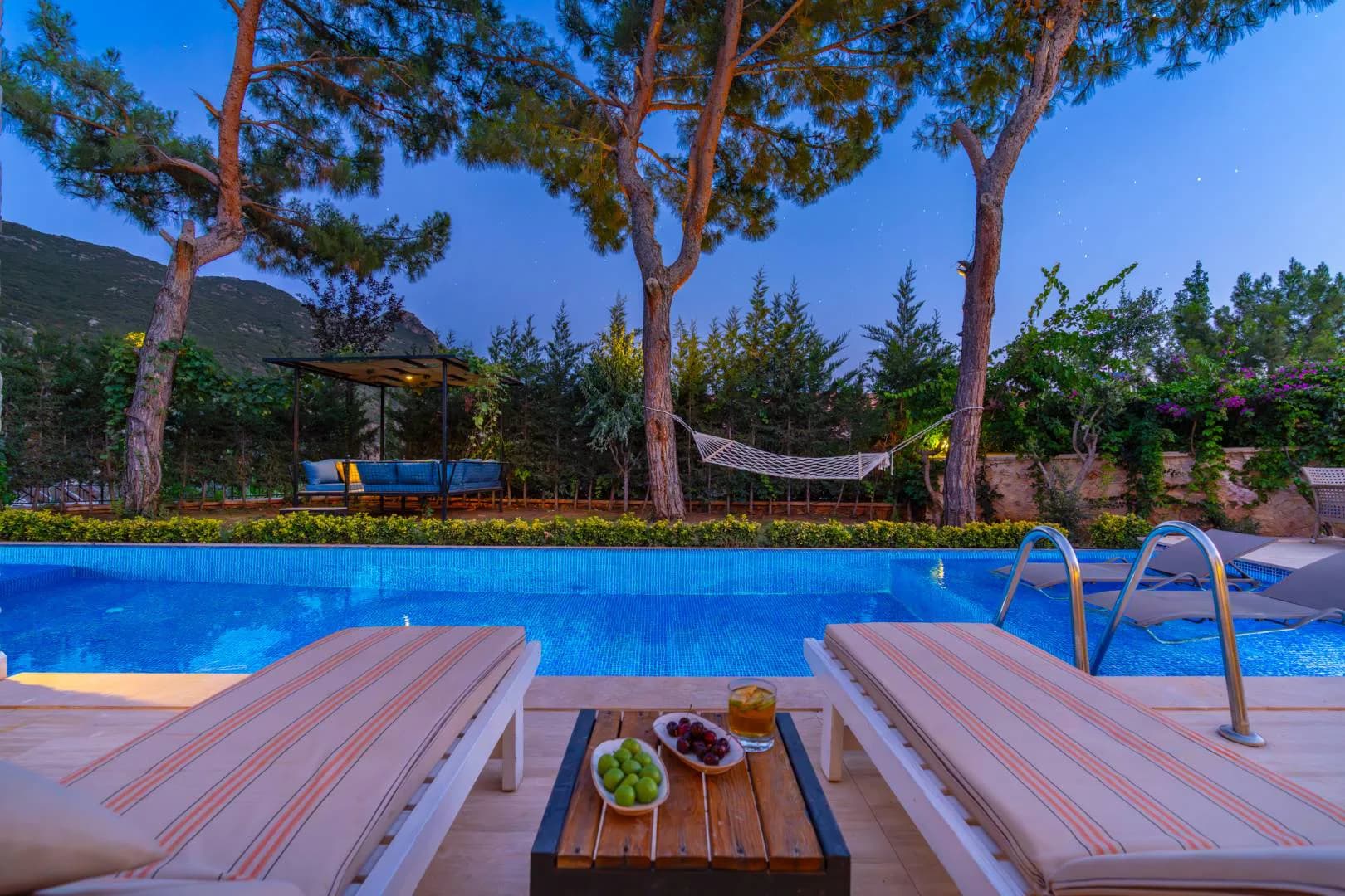 Kaş İslamlar'da Gözlerden Uzak, Özel Havuzlu, Taş Villa görsel 3