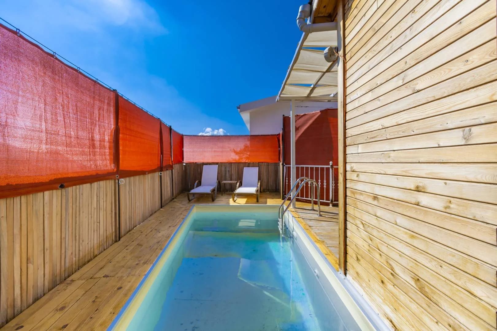 Kaş İslamlar'da Sakin Konumda, Özel Havuzlu, Ahşap Villa görsel 1