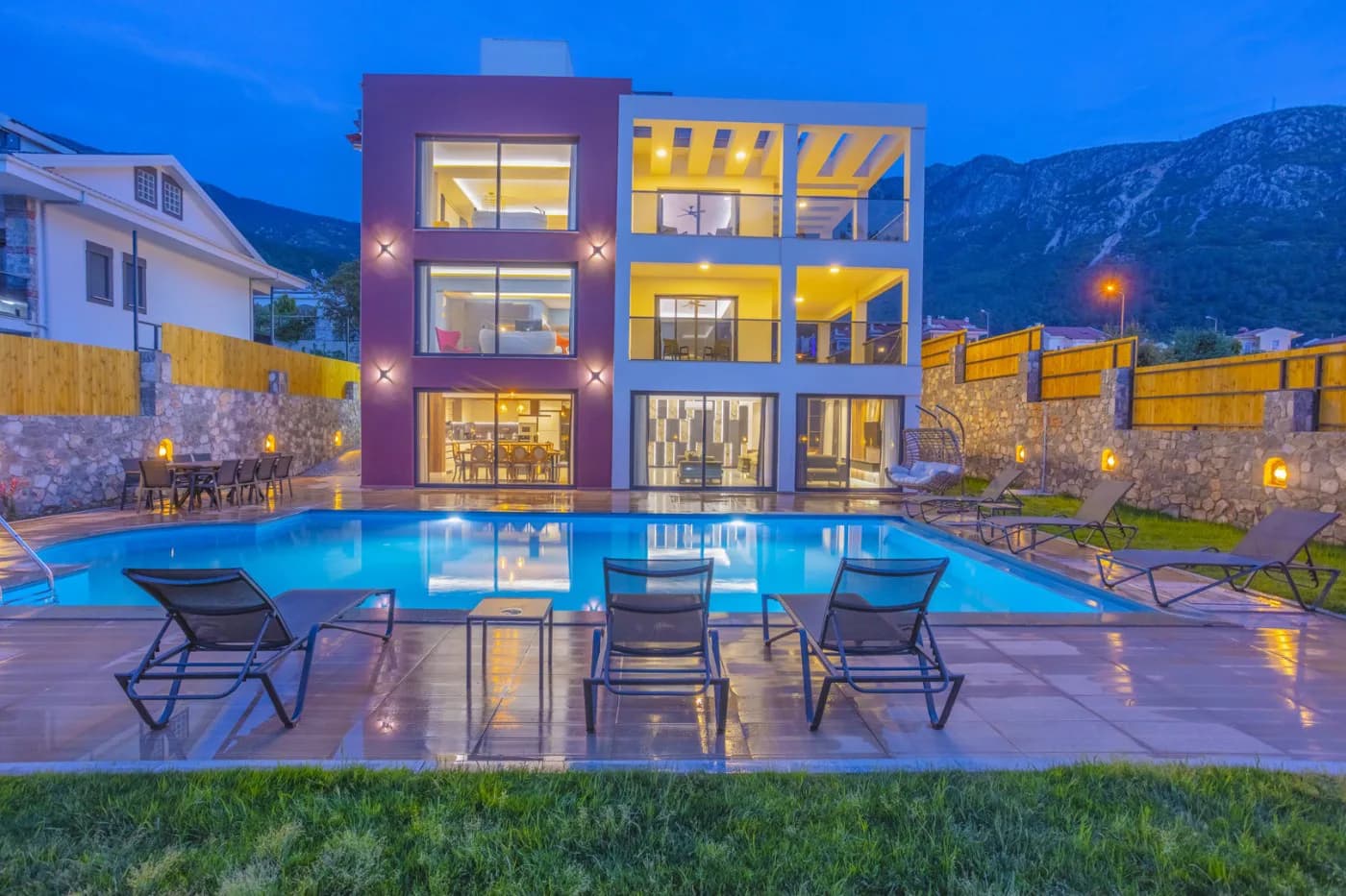 Fethiye Ölüdeniz'de Görkemli, 10 Kişilik, Özel Havuzlu, Lüks Villa görsel 1