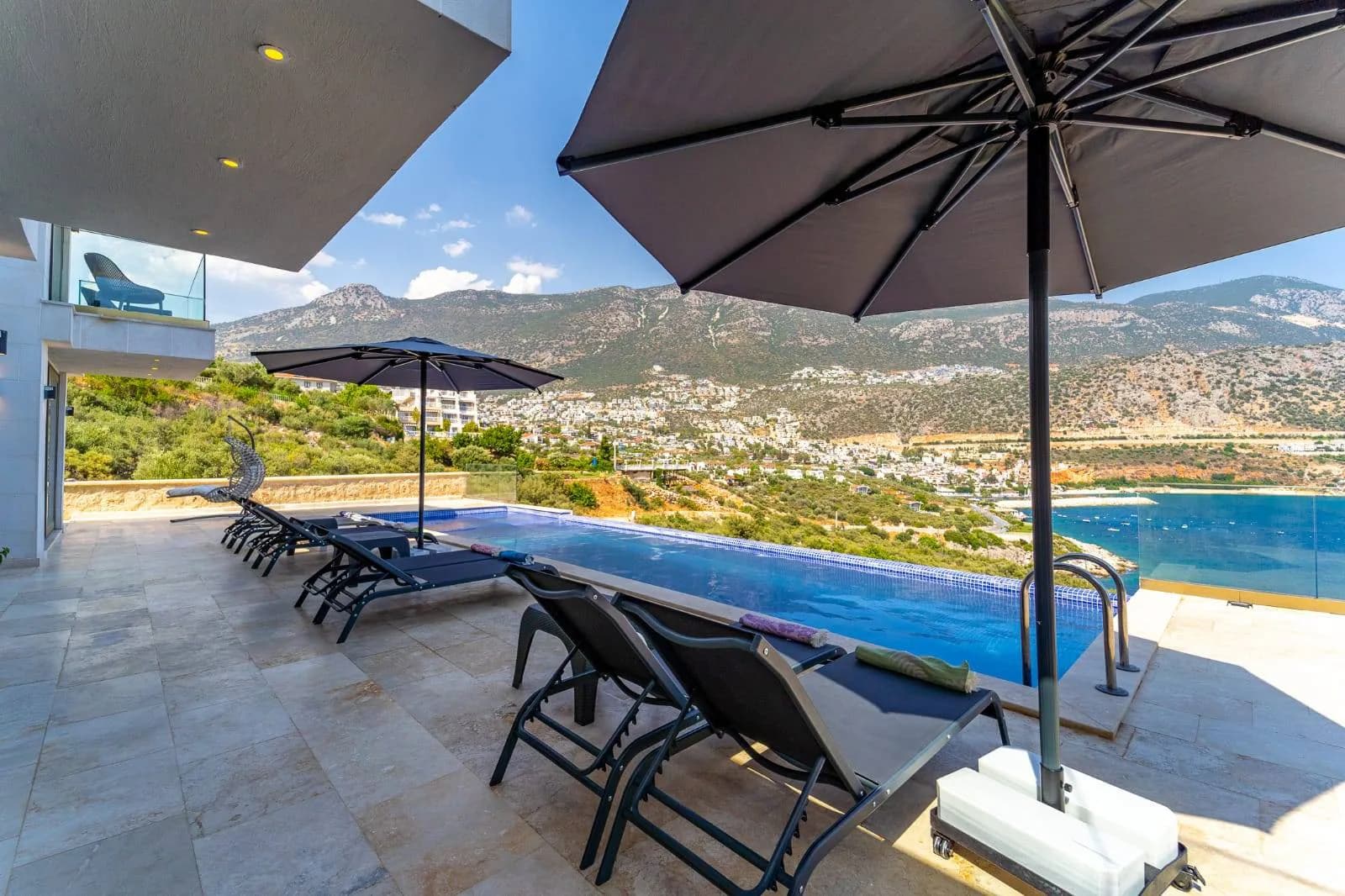 Kaş Kalkan'da Göz Alıcı Deniz Manzaralı, Özel Havuzlu, Modern Villa görsel 2
