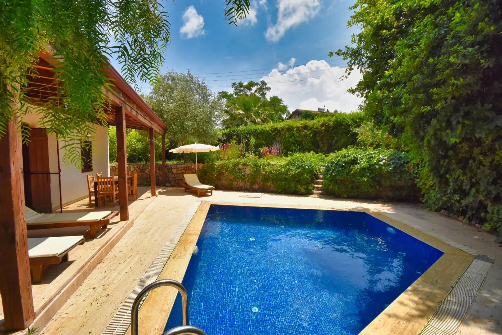 Fethiye Kayaköy'de Doğa İçerisinde, Özel Havuzlu, Ekonomik Villa görsel 3