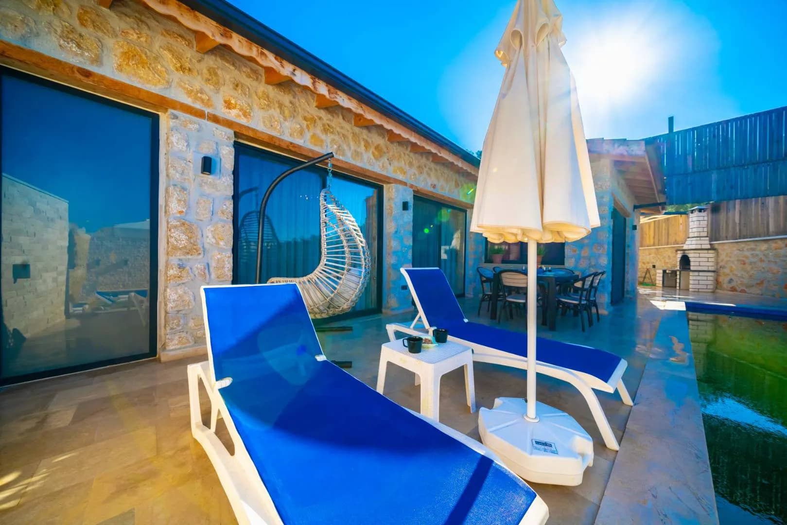 Kaş Yeşilköy'de Gözlerden Uzak, Özel Havuzlu, Jakuzili, Kiralık Villa görsel 1