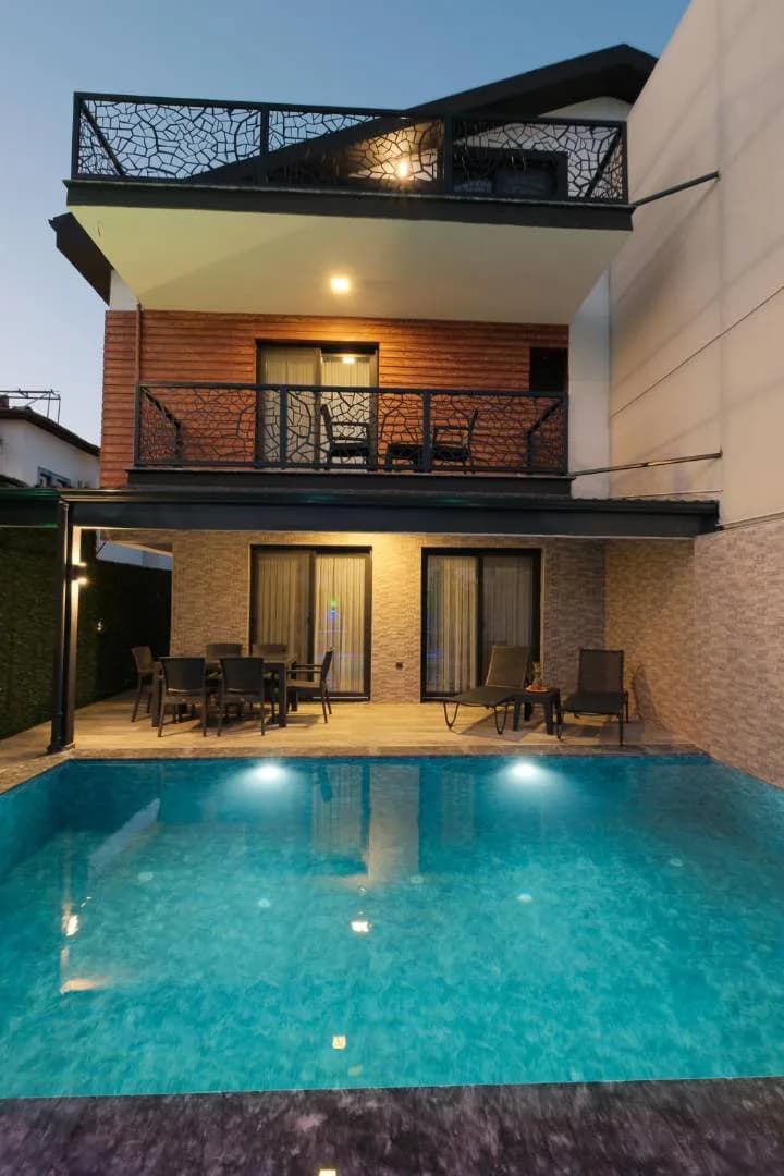 Muğla Fethiye'de Merkeze Yakın, Özel Havuzlu, Kiralık Villa görsel 1