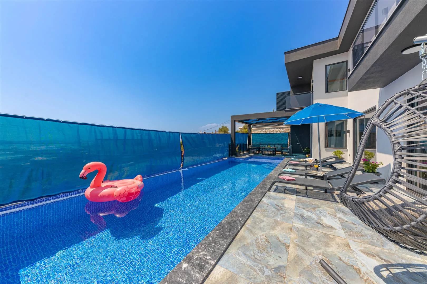 Kaş Yeşilköy'de Geniş Ailelere Uygun, Özel Havuzlu, 3+1 Villa görsel 3