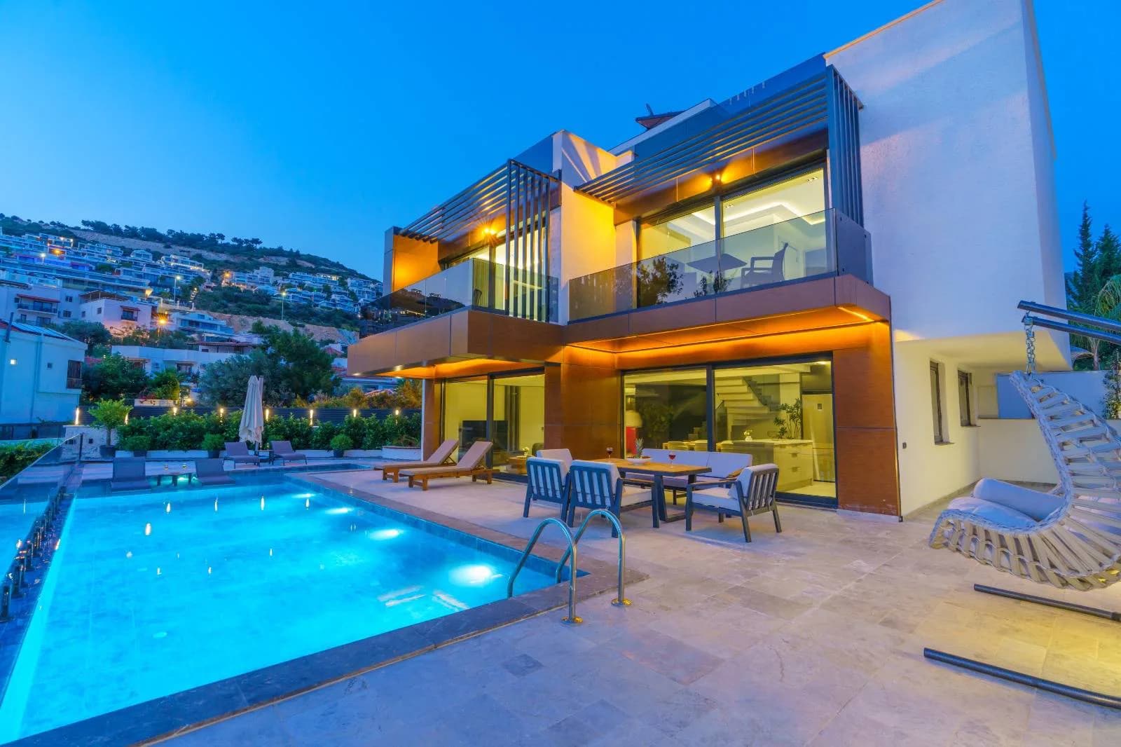 Kaş Kalamar Bölgesinde Muhteşem Manzaralı, Özel Havuzlu, 2+1 Villa görsel 2