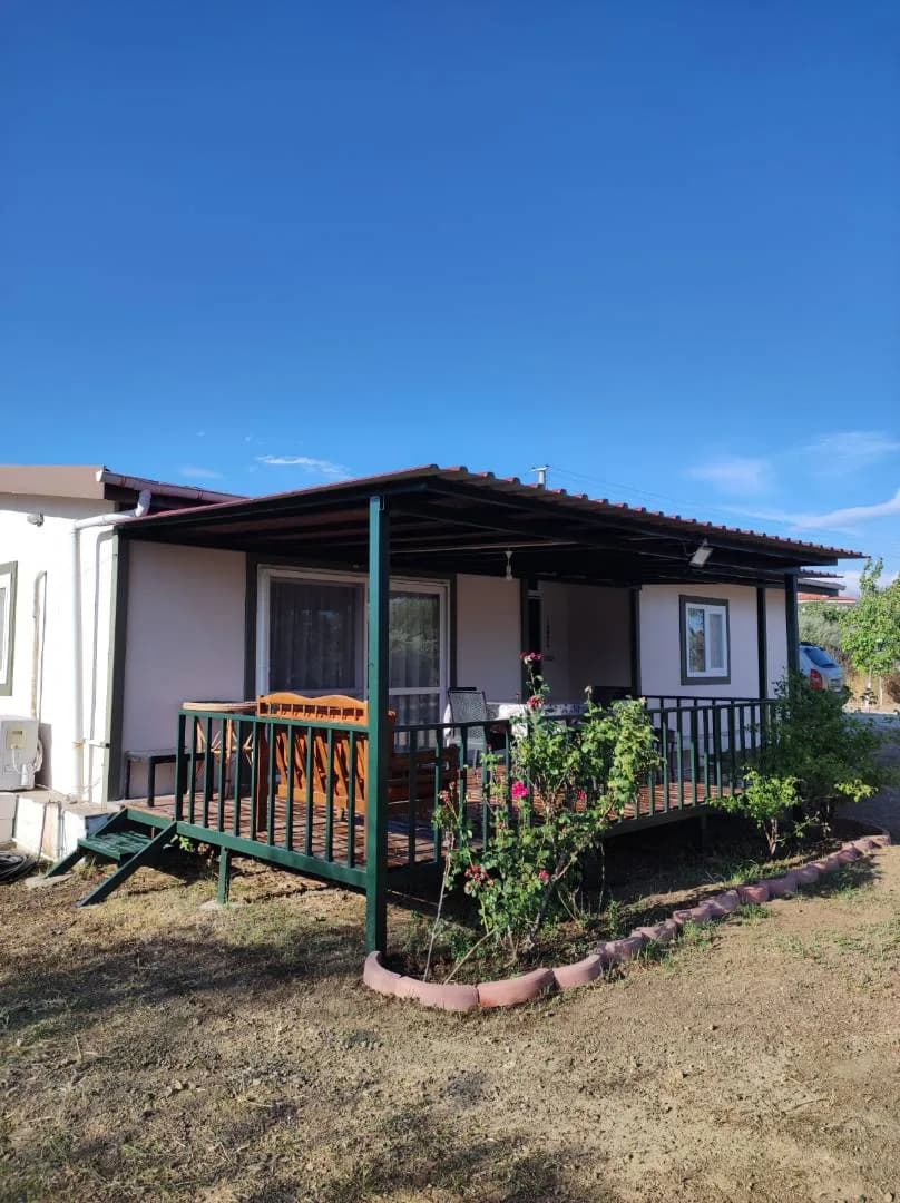 Datça'da Merkeze Yakın Konumda, 8 Kişilik, Konforlu Kiralık Villa görsel 1