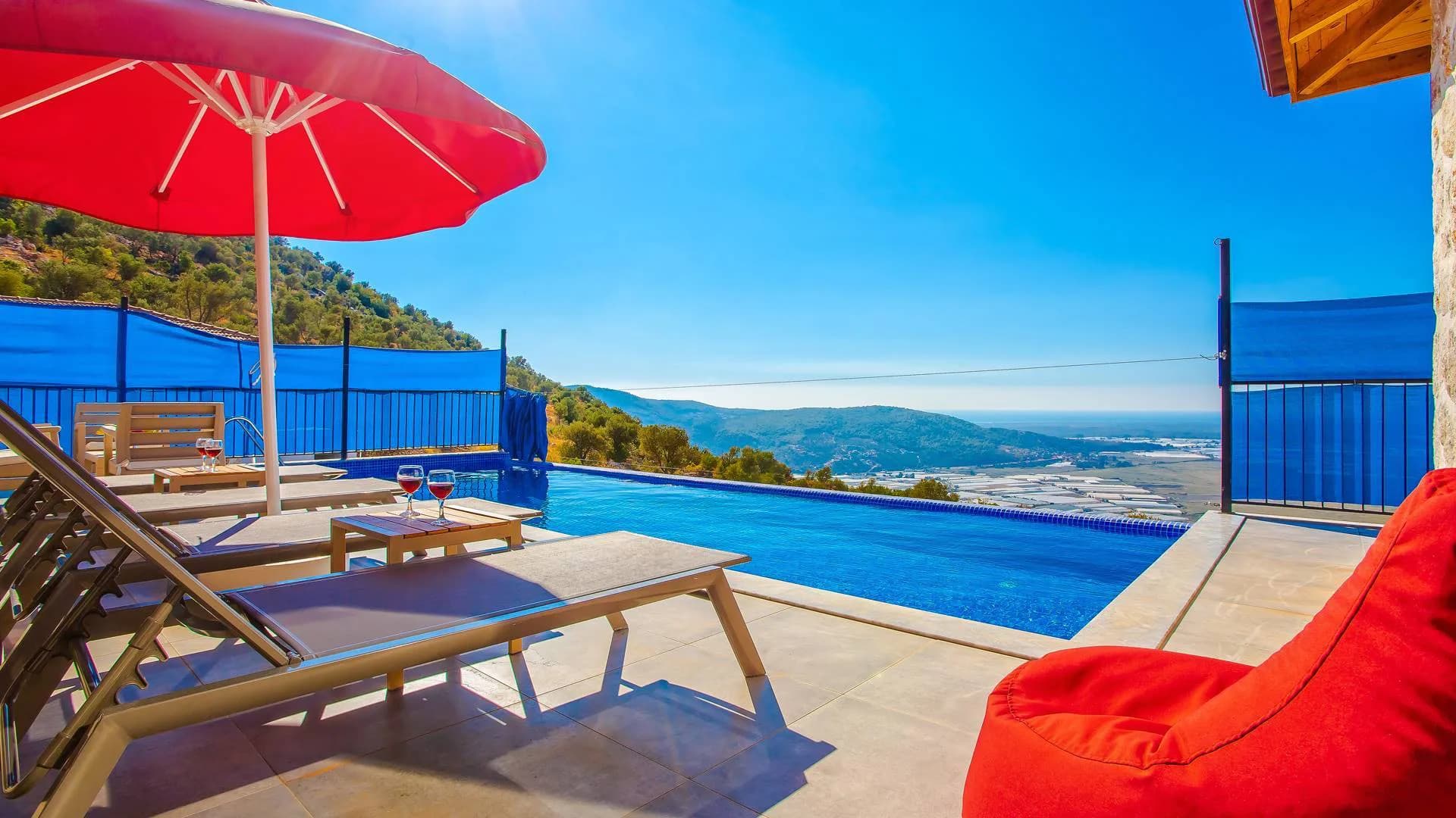 Kaş Yeşilköy'de Enfes Doğa İçerisinde, Özel Havuzlu, Kiralık Villa görsel 1