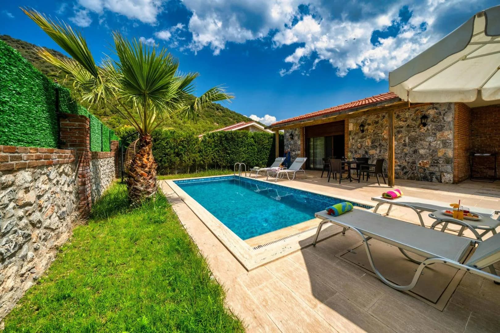 Fethiye Kayaköy'de Muhteşem Doğada, Özel Havuzlu, Konforlu Kiralık Villa görsel 1