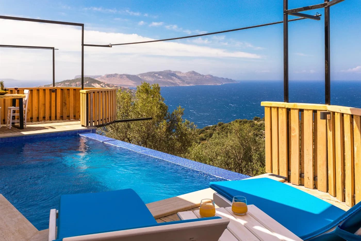 Kaş Gökçeören'de Harika Deniz Manzaralı, Sonsuzluk Havuzlu, Lüks Villa görsel 2