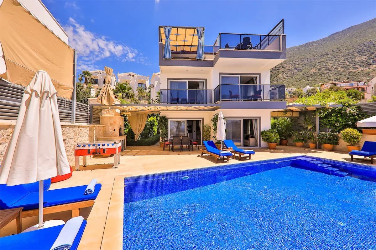 Kaş Kalkan'da Deniz Manzaralı, Kiralık Özel Havuzlu, Lüks Villa görsel 3