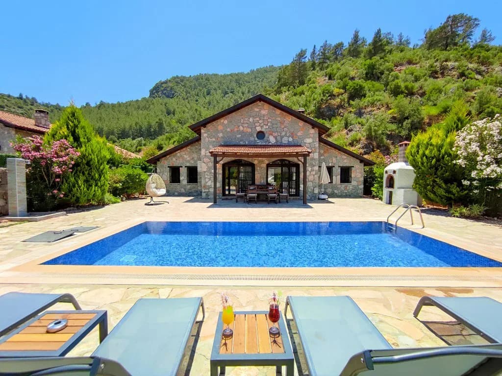 Fethiye Kayaköy'de Huzurlu Doğa İçerisinde, Özel Havuzlu, Taş Villa görsel 1