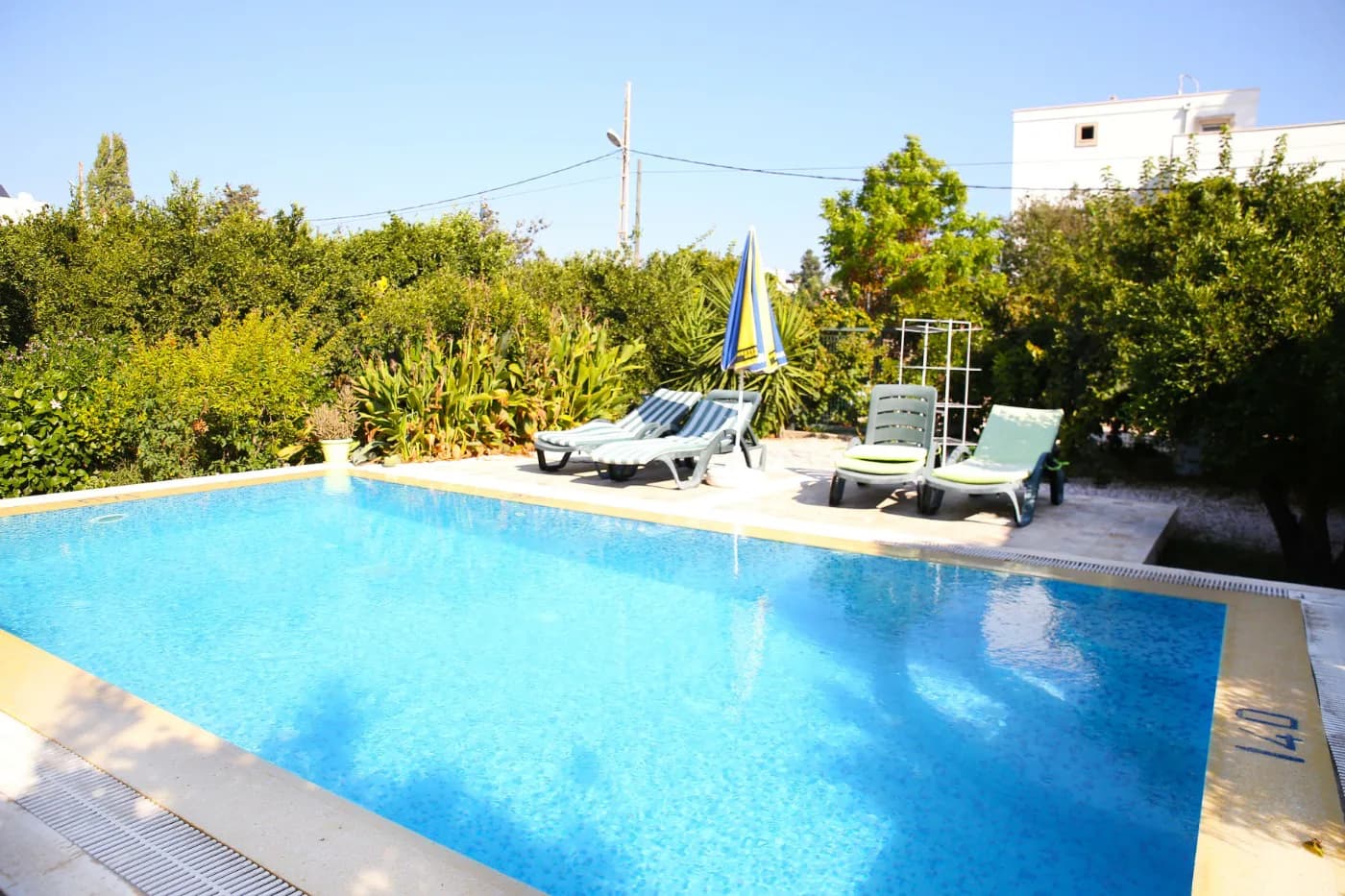 Bodrum Bitez'de Mandalina Ağaçları İçerisinde, Özel Havuzlu, Taş Villa görsel 3