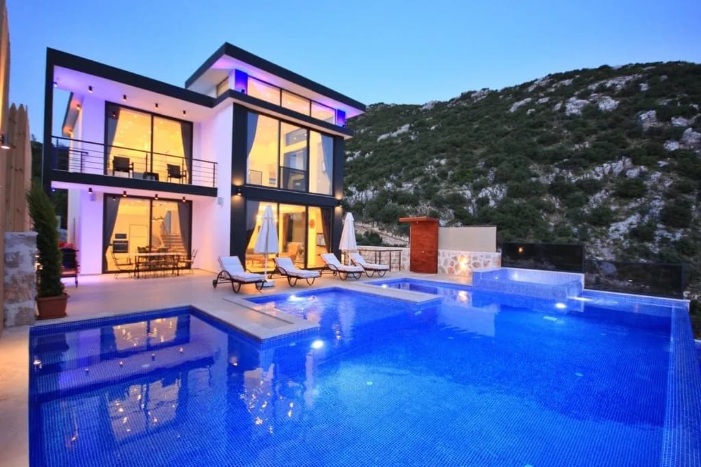 İslamlar'da Huzurlu Doğada, Yetişkin ve Çocuk Havuzlu, Modern Villa görsel 2