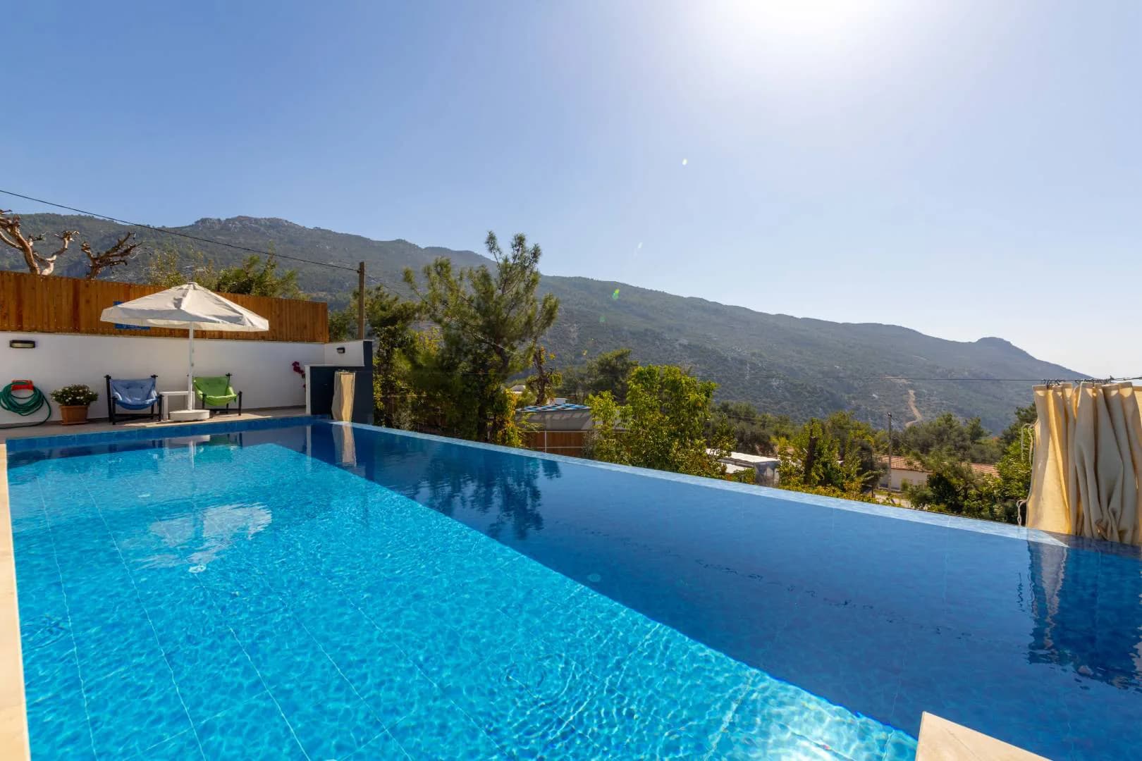 Kaş İslamlar'da Göz Alıcı Manzaralı, Özel Havuzlu, 4 Kişilik Villa görsel 2