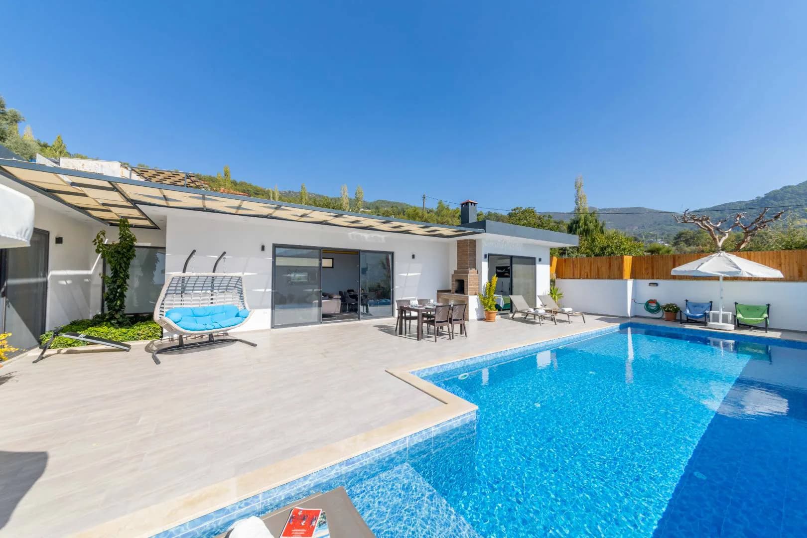 Kaş İslamlar'da Göz Alıcı Manzaralı, Özel Havuzlu, 4 Kişilik Villa görsel 3